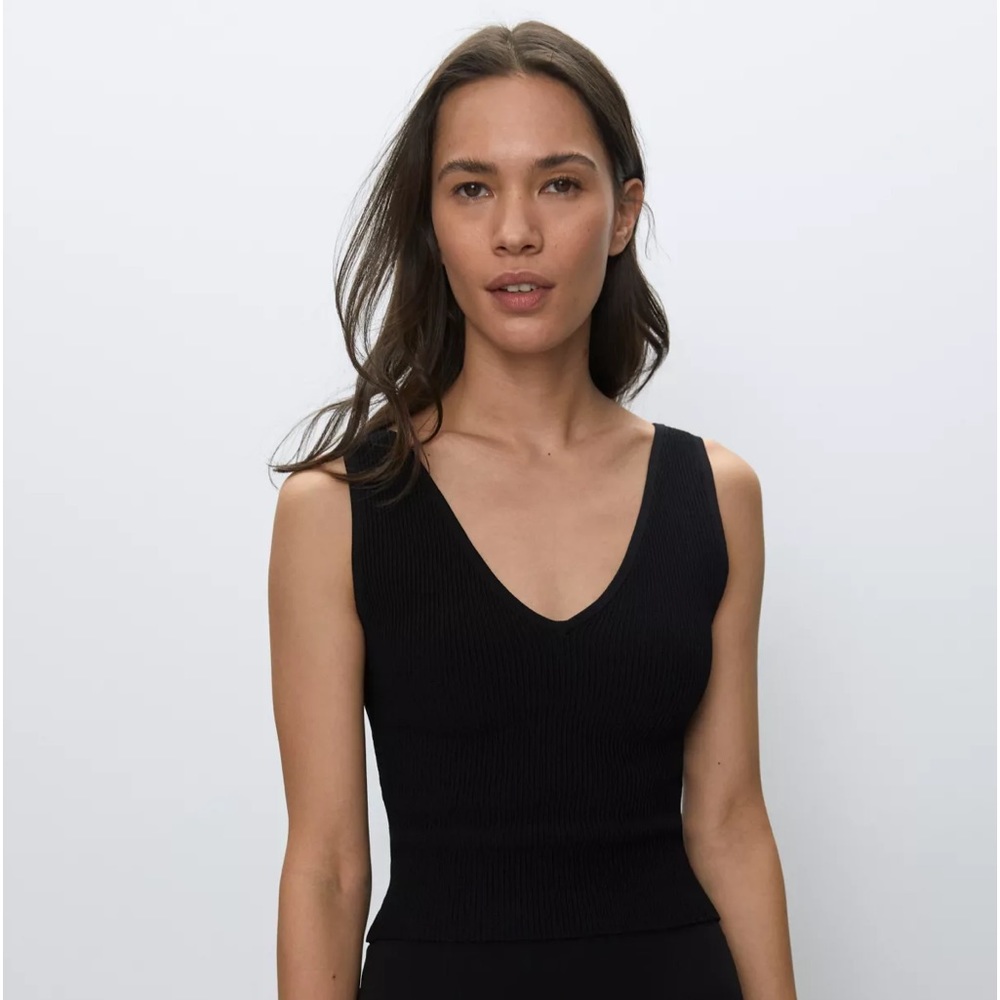 Babaton sculpt knit tank
